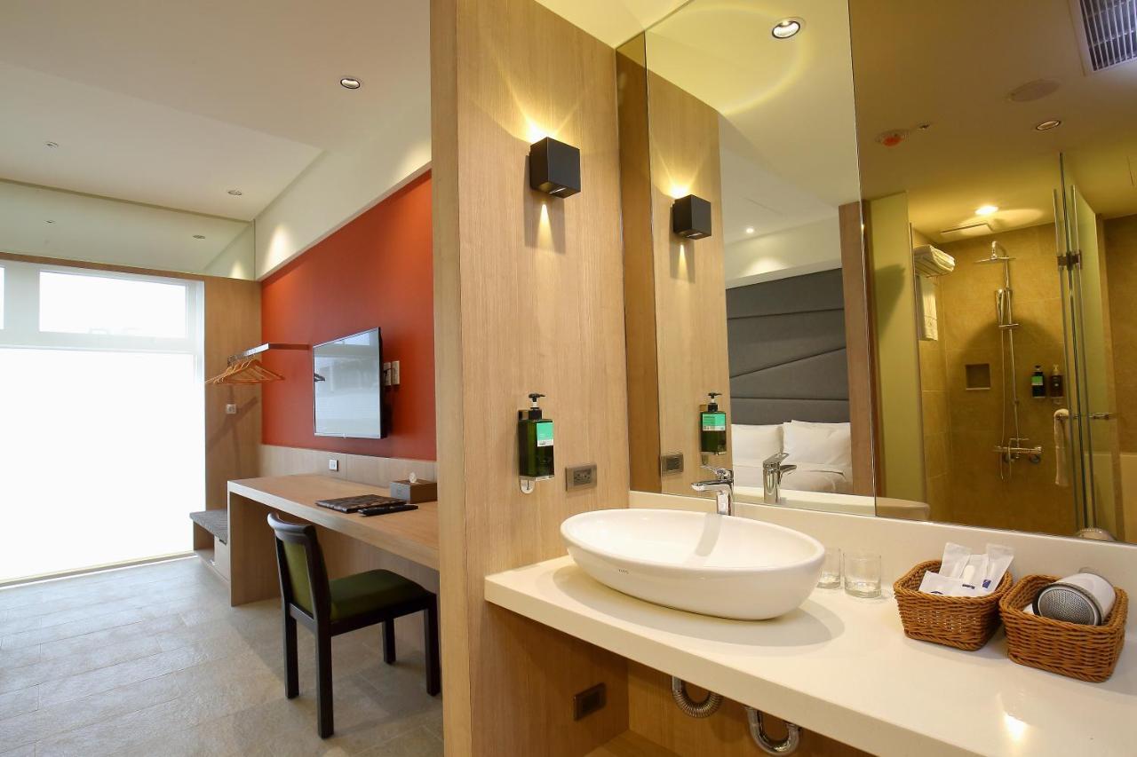 Kloud Hotel Taichung Luaran gambar