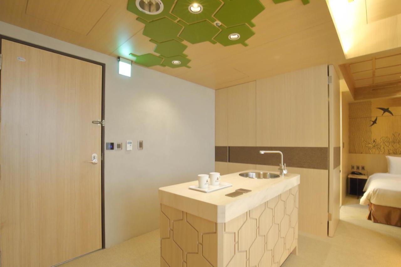 Kloud Hotel Taichung Luaran gambar