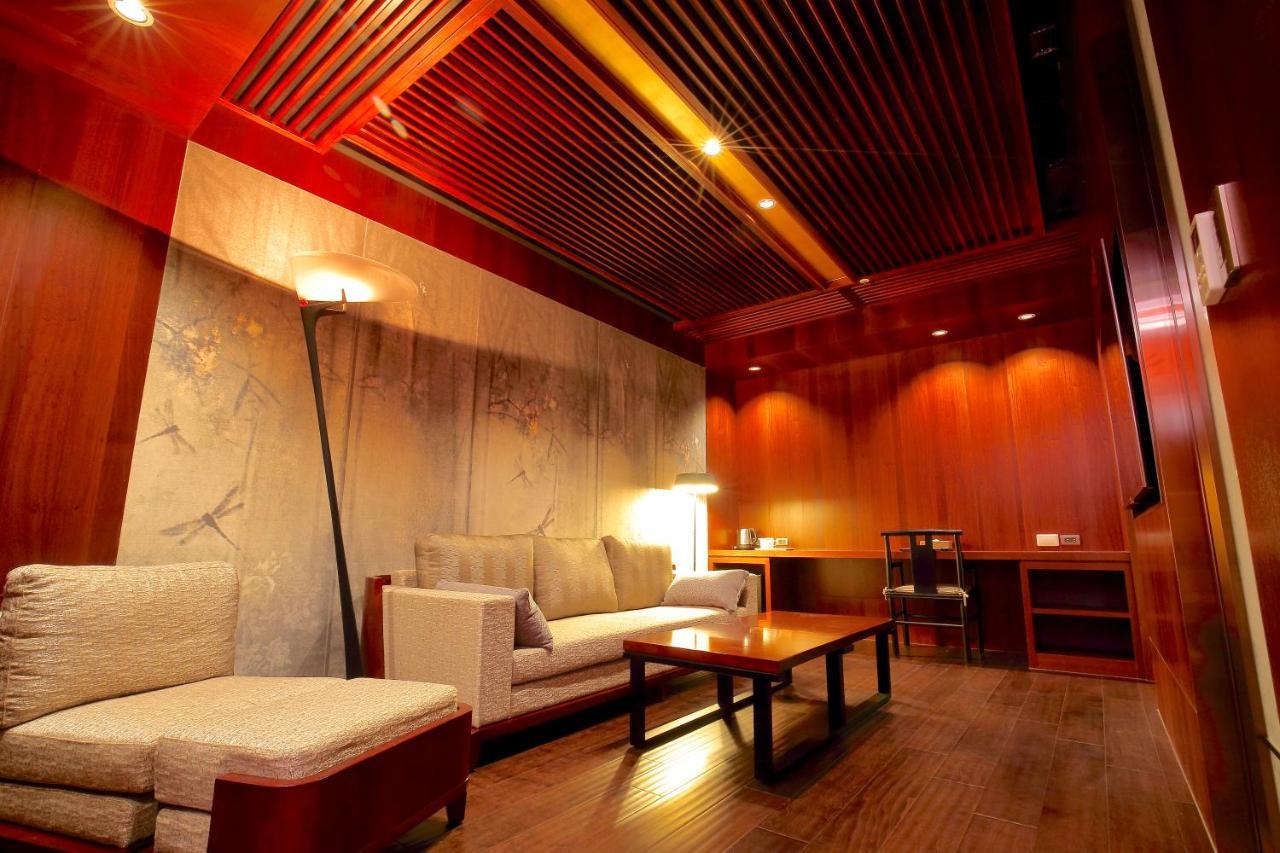 Kloud Hotel Taichung Luaran gambar