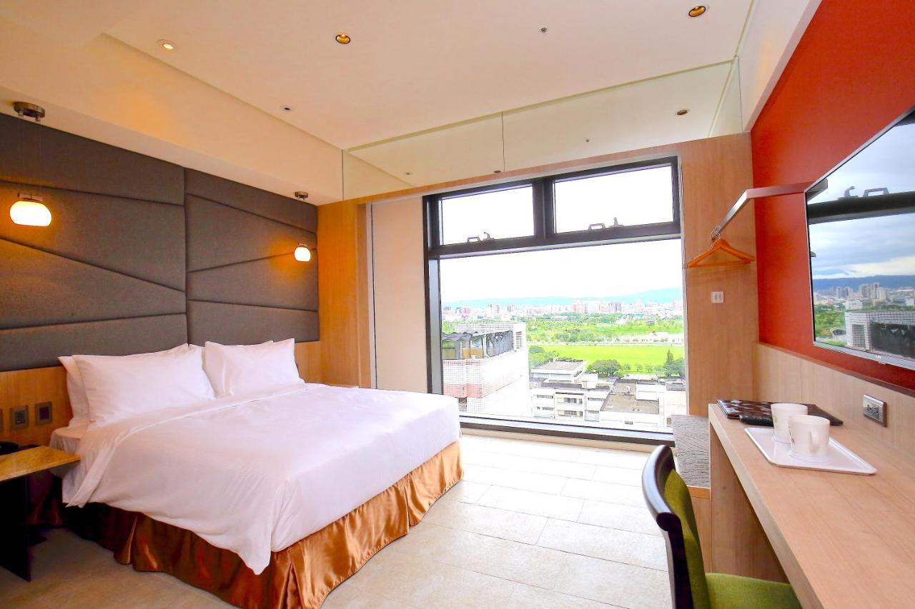 Kloud Hotel Taichung Luaran gambar