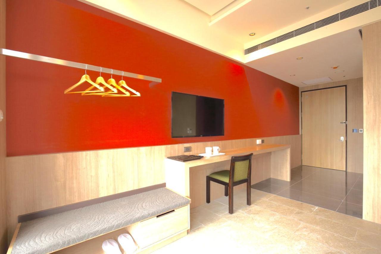 Kloud Hotel Taichung Luaran gambar