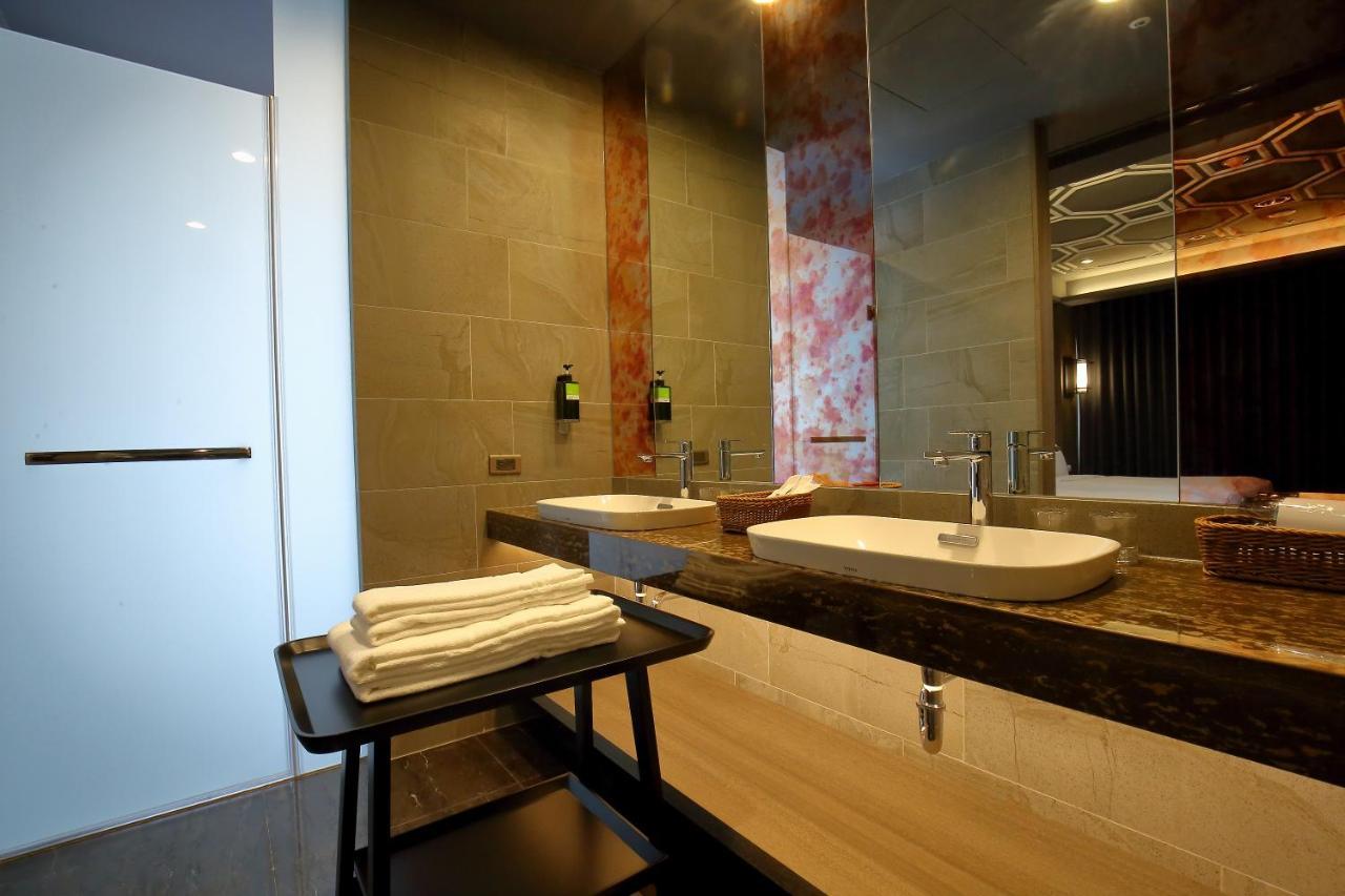 Kloud Hotel Taichung Luaran gambar